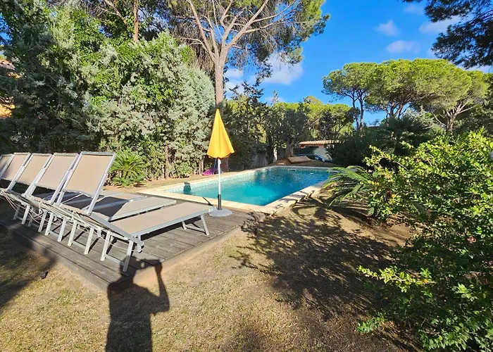 Villa Pinewood