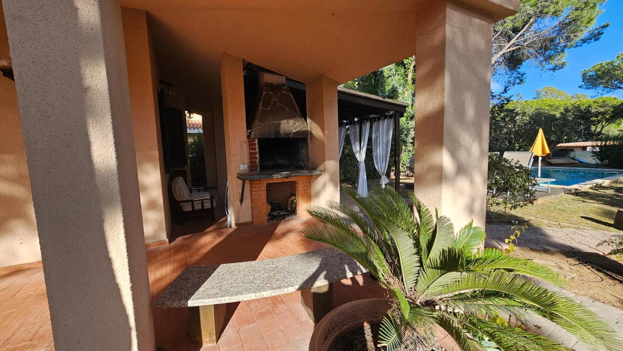 Pinewood Villa *